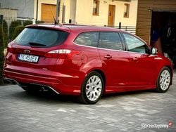 Czerwony Używany 2012 Ford Focus ST-Line Kombi | 29 600 zł (Drogi)