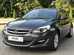 Szary (metalik) Używany 2016 Opel Astra Cosmo Kombi | 28 800 zł (Uczciwa cena)