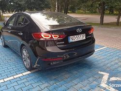 Czarny Używany 2017 Hyundai Elantra Style Sedan/Limuzyna | 45 900 zł (Uczciwa cena)