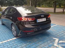 Czarny Używany 2017 Hyundai Elantra Style Sedan/Limuzyna | 47 700 zł (Dość drogi)