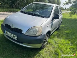 Srebrny Używany 2000 Toyota Yaris | 2450 zł (Uczciwa cena)