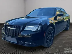Czarny Używany 2018 Chrysler 300C Sedan/Limuzyna | 89 000 zł