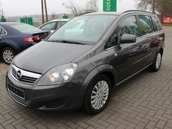 Grafitowy (metalik) Używany 2010 Opel Zafira Minivan | 16 900 zł (Uczciwa cena)