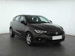 Brązowy Używany 2017 Fiat Tipo Hatchback | 39 999 zł (Uczciwa cena)