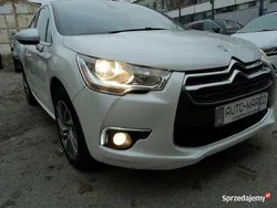 Biały Używany 2015 Citroën DS4 Hatchback | 33 500 zł (Dobra cena)