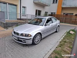 Srebrny Używany 2001 BMW 330 Sedan/Limuzyna | 7800 zł (Super Cena)