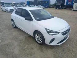 Biały Używany 2022 Opel Corsa Hatchback | 31 200 zł (Super Cena)