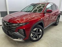 Czerwony Nowe 2025 Hyundai Tucson SUV | 143 000 zł (Dość drogi)