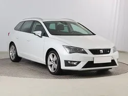 Biały Używany 2016 Seat Leon Kombi | 53 499 zł (Uczciwa cena)