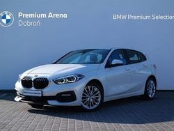 Mineral white metallic metalizowany Używany 2021 BMW 118 Advantage Hatchback | 89 900 zł (Dość drogi)