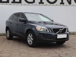 Niebieski Używany 2010 Volvo XC60 SUV | 32 999 zł (Uczciwa cena)