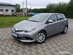 Szary Używany 2017 Toyota Auris Hatchback | 48 900 zł (Uczciwa cena)