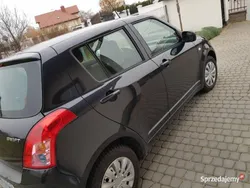 Czarny Używany 2009 Suzuki Swift Hatchback | 17 000 zł (Uczciwa cena)