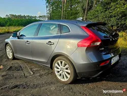 Używany 2013 Volvo V40 Kombi | 30 900 zł (Uczciwa cena)
