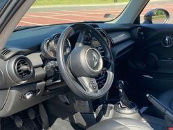 Czarny Używany 2015 Mini Cooper Hatchback | 48 900 zł (Dość drogi)