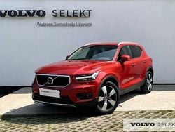 Czerwony Używany 2021 Volvo XC40 SUV | 89 900 zł (Uczciwa cena)