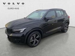 Czarny Używany 2025 Volvo XC40 SUV | 159 990 zł (Dość drogi)