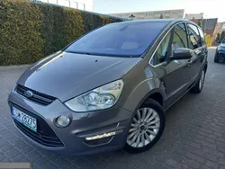 Szary Używany 2014 Ford S-MAX S Minivan | 44 900 zł (Uczciwa cena)