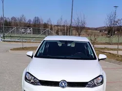 Biały Używany 2016 VW Golf VII Hatchback | 45 900 zł (Dobra cena)