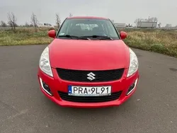 Czerwony Używany 2014 Suzuki Swift Hatchback | 21 800 zł