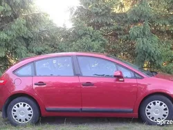Czerwony Używany 2005 Citroën C4 Hatchback | 7990 zł