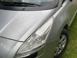 Srebrny Używany 2012 Peugeot 5008 Minivan | 19 000 zł (Dobra cena)