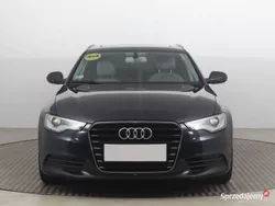 Niebieski Używany 2013 Audi A6 Kombi | 58 999 zł (Uczciwa cena)