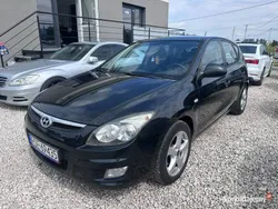 Czarny Używany 2009 Hyundai i30 Hatchback | 10 900 zł (Uczciwa cena)