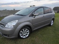 Szary Używany 2005 Toyota Verso Minivan | 14 000 zł (Uczciwa cena)