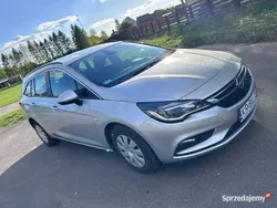 Używany 2018 Opel Astra Kombi | 34 000 zł (Uczciwa cena)