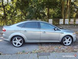 Niebieski Używany 2007 Ford Mondeo Hatchback | 29 999 zł