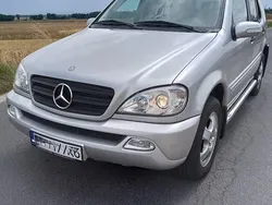 Srebrny Używany 2004 Mercedes ML270 SUV | 29 900 zł