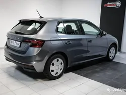 Szary Używany 2023 Skoda Fabia Hatchback | 54 900 zł