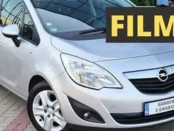 Srebrny Używany 2011 Opel Meriva Minivan | 16 999 zł (Dobra cena)