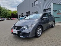 Szary Używany 2016 Honda Civic Comfort | 48 900 zł