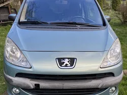 Używany 2005 Peugeot 1007 Hatchback | 3200 zł