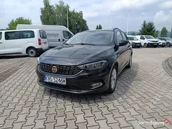 Czarny (metalik) Używany 2017 Fiat Tipo Easy Kombi | 31 900 zł (Dobra cena)