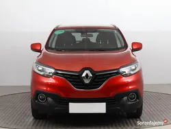 Czerwony Używany 2016 Renault Kadjar SUV | 42 999 zł (Uczciwa cena)
