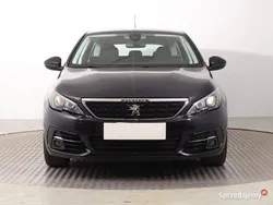 Fioletowy Używany 2019 Peugeot 308 Kombi | 43 999 zł (Uczciwa cena)