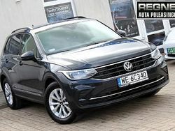 Szary Używany 2022 VW Tiguan SUV | 103 900 zł (Uczciwa cena)