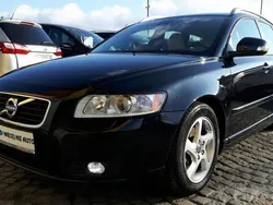 Czarny metalik Używany 2012 Volvo V50 Kombi | 36 900 zł (Drogi)