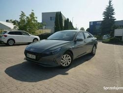 Szary Używany 2022 Hyundai Elantra Sedan/Limuzyna | 61 400 zł (Dobra cena)