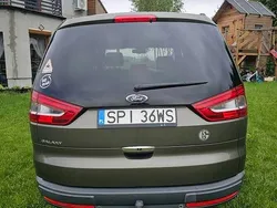 Zielony Używany 2011 Ford Galaxy Minivan | 16 900 zł (Super Cena)