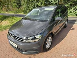 Szary Używany 2017 VW Touran Minivan | 59 900 zł (Uczciwa cena)