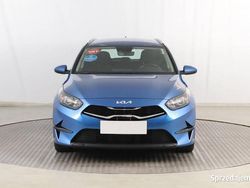 Niebieski Używany 2022 Kia Ceed Kombi | 75 999 zł (Uczciwa cena)
