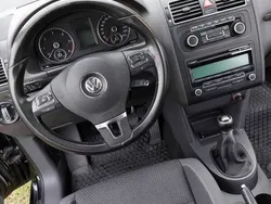 Czarny Używany 2011 VW Touran Minivan | 24 900 zł (Dobra cena)