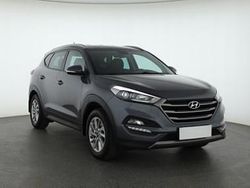Szary Używany 2015 Hyundai Tucson SUV | 47 999 zł (Uczciwa cena)