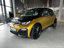 Złoty galvanic z akcentem w kolorze frozen grey metalizowany Używany 2020 BMW i3 Comfort Edition Hatchback | 96 000 zł