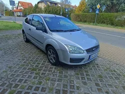 Srebrny (metalik) Używany 2006 Ford Focus Hatchback | 2700 zł (Super Cena)