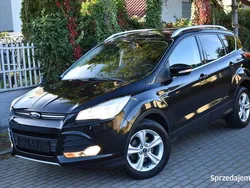 Czarny Używany 2012 Ford Kuga SUV | 50 000 zł (Drogi)